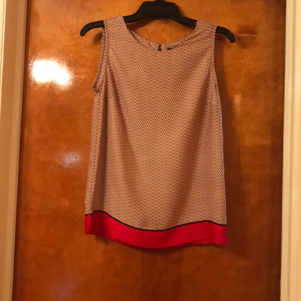 NWT Chevron w/ Red Trim Blouse Size XS